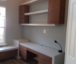 Walnut wood desk with drawers with white shelves